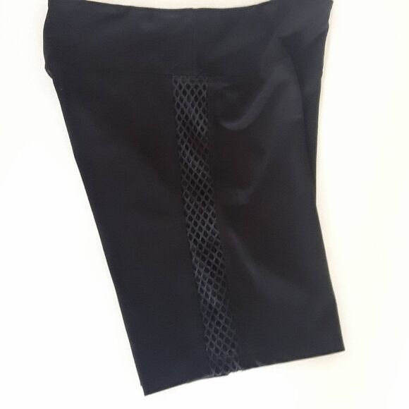 2/$35 Sale Victoria Sport Women's Shorts Black Size S Excellent Condition - Picture 2 of 7